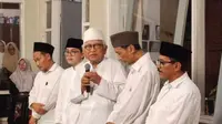 Gus Mus selaku Mustasyar PBNU memberikan sambutan mewakili keluarga besar KH EM Nadjib Hassan. (Liputan6.com/Arief Pramono)