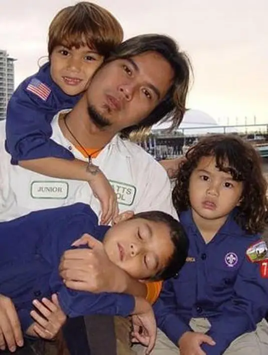 Al Ghazali, El Rumi dan Dul Jaelani (Instagram/maiaestiantyreal)