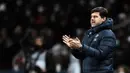 Di sisi lain, Nice juga mampu memberikan perlawanan lewat serangan balik. Namun, lini belakang pasukan Mauricio Pochettino juga tampil disiplin sehingga kedua tim gagal mencetak gol di laga tersebut. (AP/Thibault Camus)