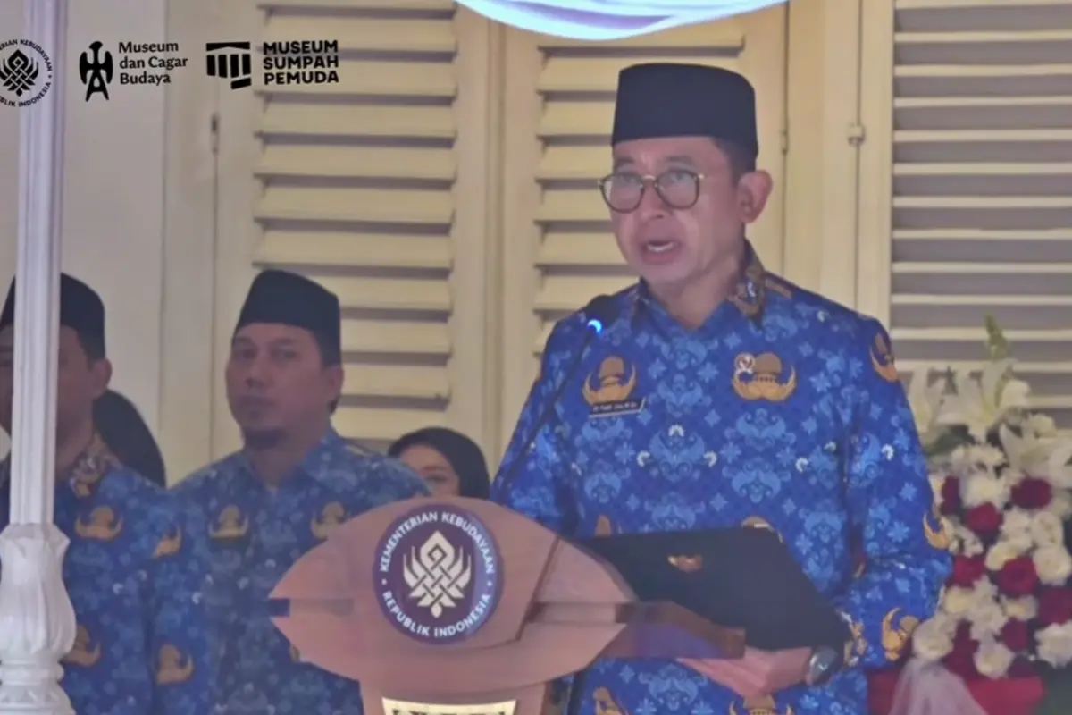 Menbud Fadli Zon