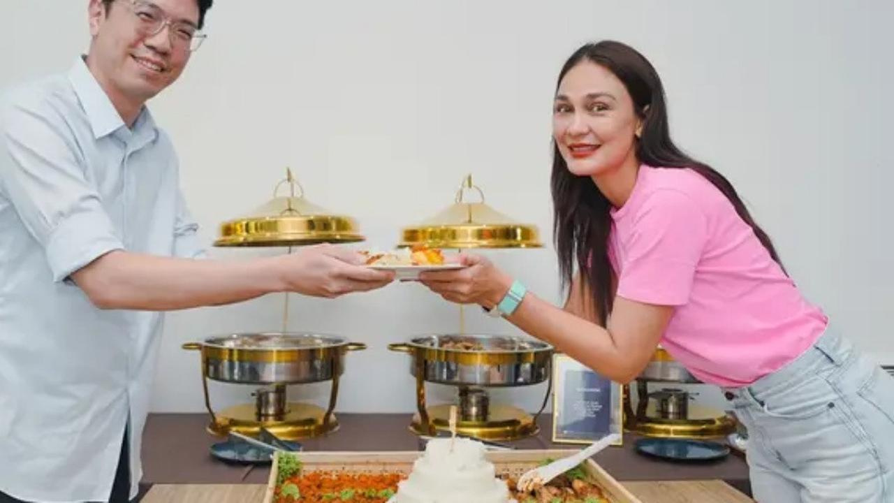Kantor Baru Luna Maya Jadi Sorotan