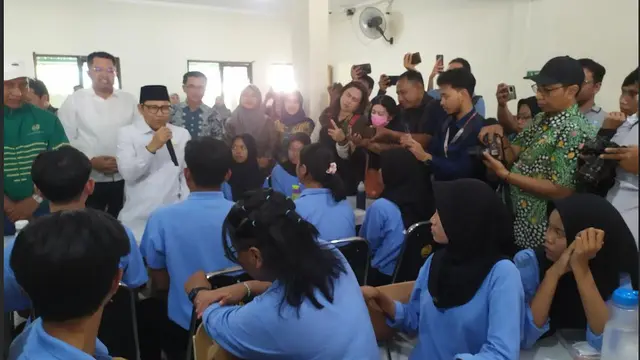 Cak Imin Tinjau Sekolah Rakyat Universitas Negeri Surabaya