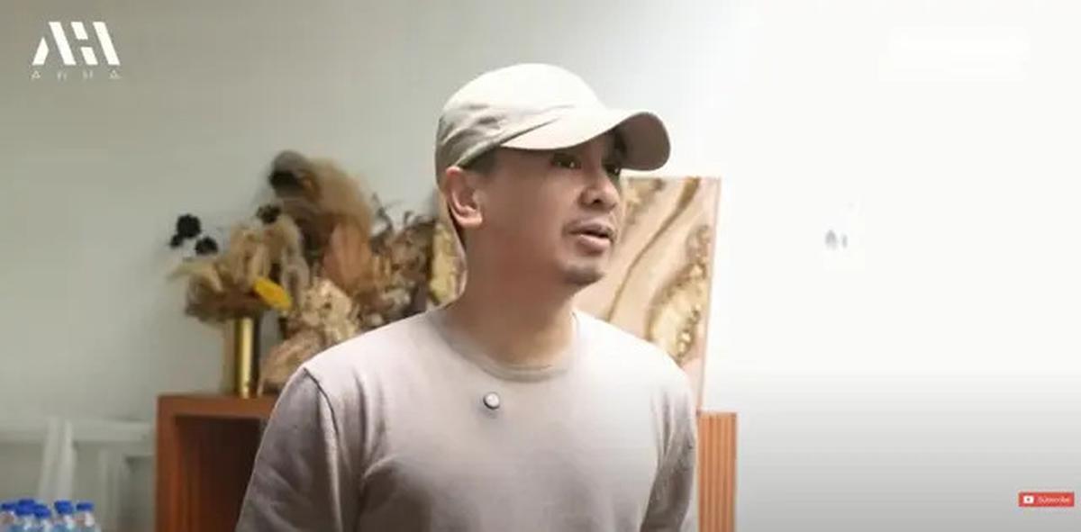 5 Potret Dapur Raditya Dika yang Estetik dengan Warna Abu, Sebut Pernah Alami Kejadian Mistis
