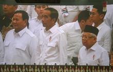 Sekjen Gerindra Puji Jokowi: Saya Bangga Pak Presiden Datang dengan Baju Warna Putih