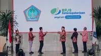Peluncuran kebijakan Peraturan Daerah Provinsi Sulawesi Utara No 9 Tahun 2022 tentang Optimalisasi Penyelenggaraan Program Jaminan Sosial Ketenagakerjaan. (Foto: Istimewa)