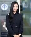 Jisoo tampak memamerkan gayanya dari atas ke bahwa mengenakan Dior. Foto: Instagram.
