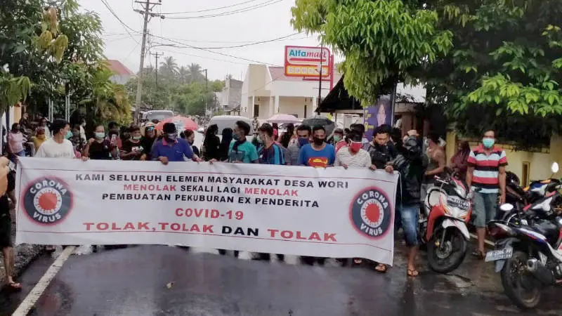 Akibat penolakan ini, sosialisasi yang rencananya akan digelar Pemprov Sulut di Balai Desa Wori terpaksa batal.