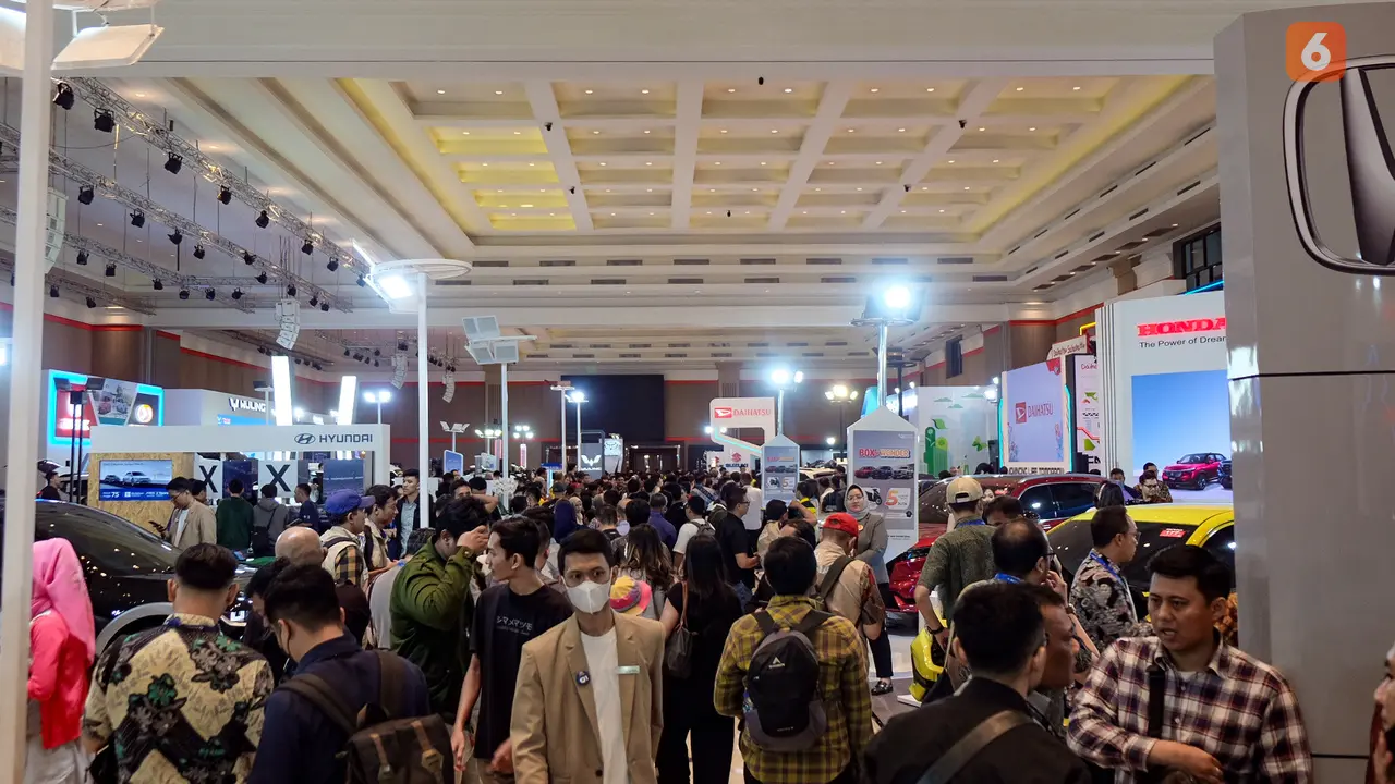 Suasana GIIAS Bandung 2023