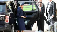 3 Tampilan Meghan Markle dalam Balutan Navy dalam Sepekan, Apa Maknanya?