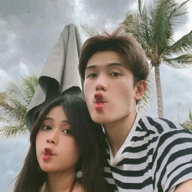 Putus Usai Dua Tahun Pacaran, Ini 6 Potret Manis Brisia Jodie dan Julian Jacob