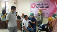 Pelaksanaan Vaksinasi Merdeka tahap III hasil kerja sama Polda Metro Jaya dengan Yayasan Sinergi Vaksinasi Merdeka. (Istimewa)