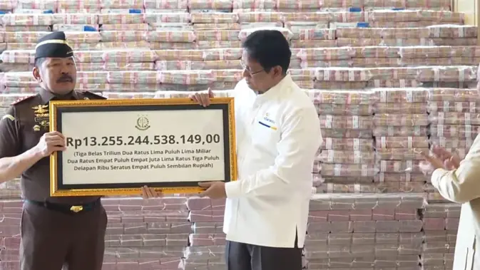 Momen Prabowo Saksikan Tumpukan Uang Rp 13,2 T Hasil Sitaan Korupsi CPO Diserahkan ke Negara