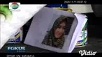 Sekelompok warga di Kabupaten Jember, Jawa Timur, memproduksi tas berbahan tali kaca. Uniknya tas ini dihias dengan lukisan air brush dan seni decoupage. Kelompok perajin tersebut berada di Desa Bagorejo, Kecamatan Gumukmas, Kabupaten Jember.