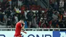 Pemain Persija, Marko Simic tertunduk usai dikalahkan Home United pada laga kedua Semifinal Zona Asia Tenggara Piala AFC 2018 di Stadion GBK, Jakarta, Selasa (15/5). Persija kalah 1-3. (Liputan6.com/Helmi Fithriansyah)