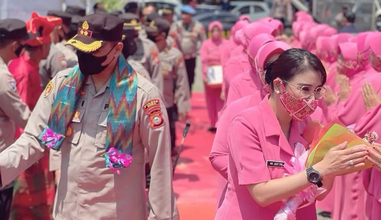 (Instagram/uutpermatasari)