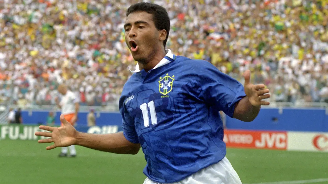 Foto: Deretan 5 Striker Brasil Paling Sukses saat Berseragam Barcelona, Vitor Roque Menyusul?