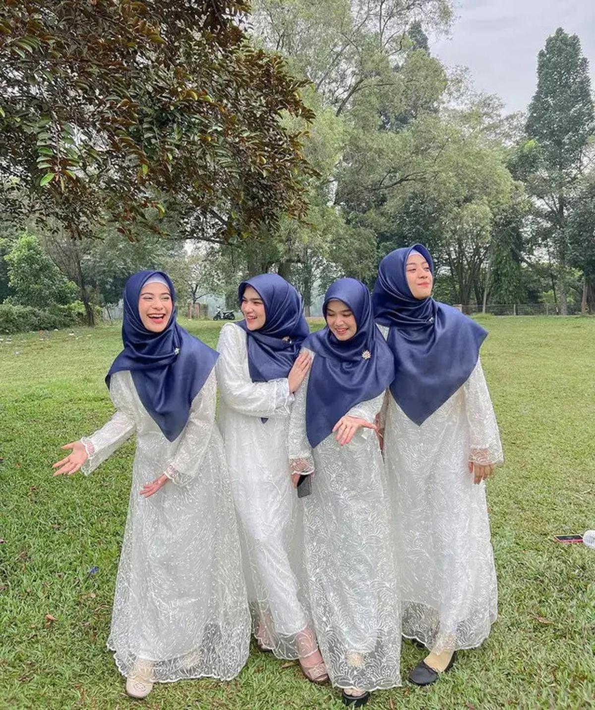 5 Inspirasi Outfit Davina Karamoy saat Pakai Gamis, Stylish dan Sopan