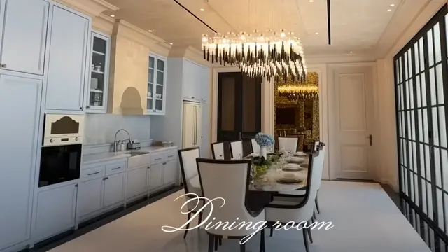Model Chandelier di Rumah Baru Tasya Farasya
