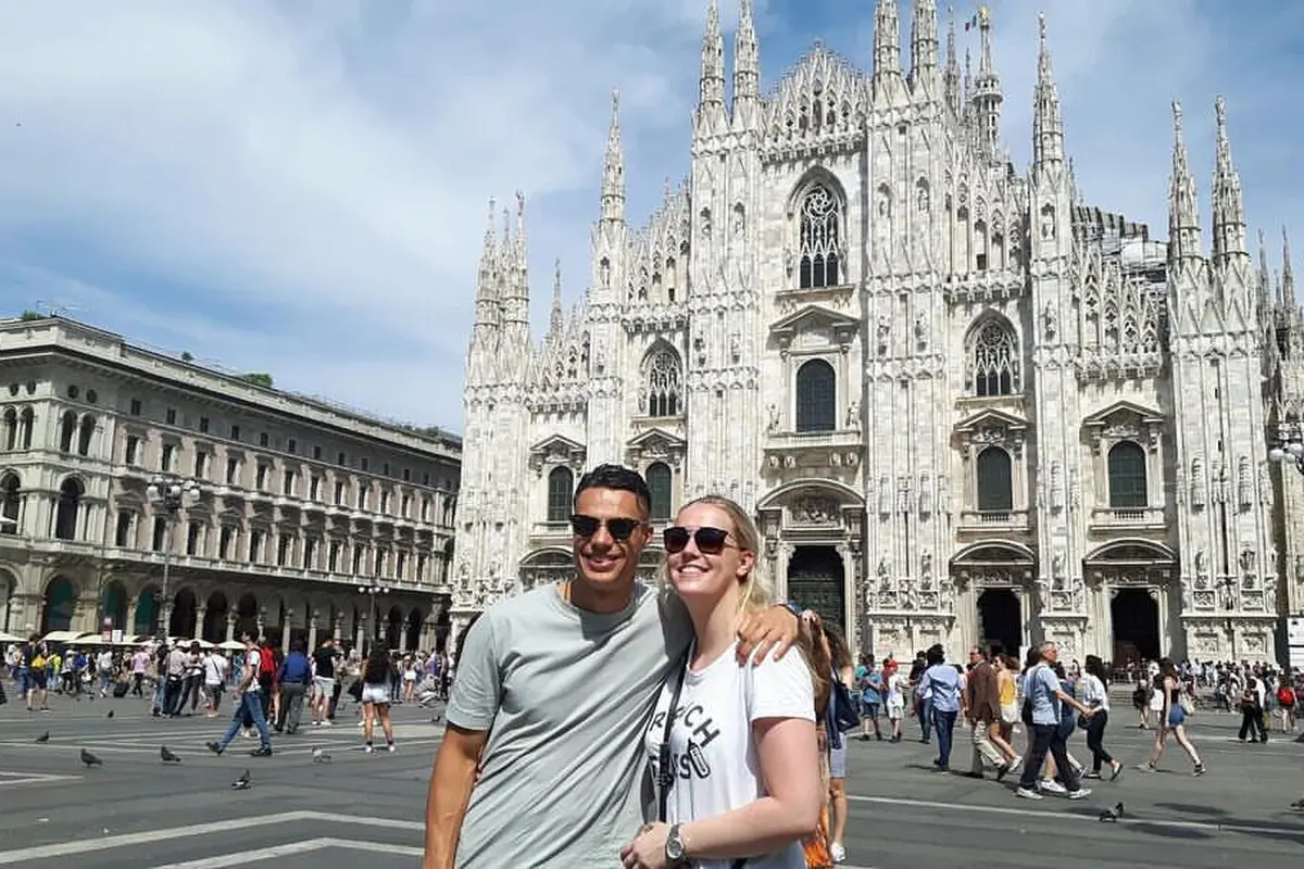 Potret Mesra Pemain Baru Timnas Indonesia Joey Pelupessy Bareng Marlies (Foto: Instagram @joeypelupessy)