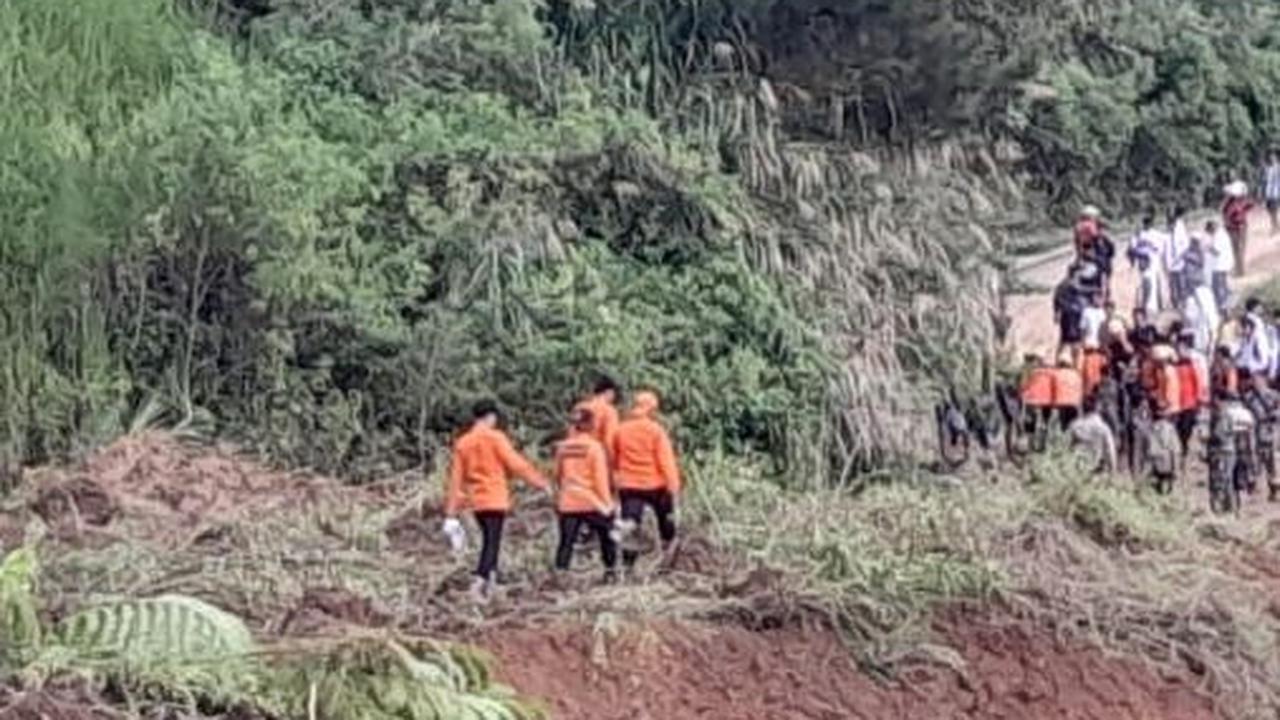 Empat Orang Meninggal Dunia dan Akses Jalan Terputus Akibat Longsor di Bastem Utara Luwu