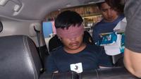 Belly Saputra saat diamankan Direktorat Reserse Narkoba Polda Lampung. (isimewa)