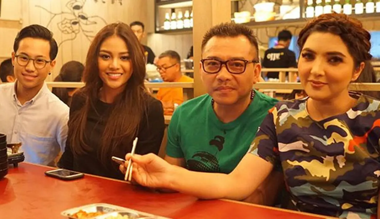 Foto-foto kemesraan dengan Rabbani juga terlihat menghilang. Seperti diketahui, pasangan muda mudi ini sering kali mengumbar kemesraannya. (Instagram/aurelie.hermansyah)