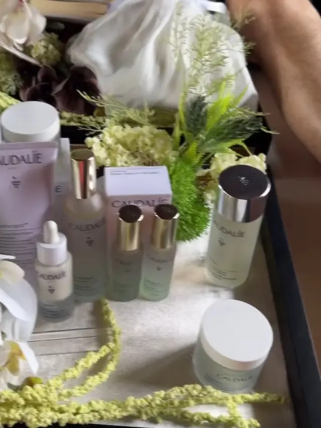 Seserahan Luna Maya di hari pernikahan. [@lunamaya]