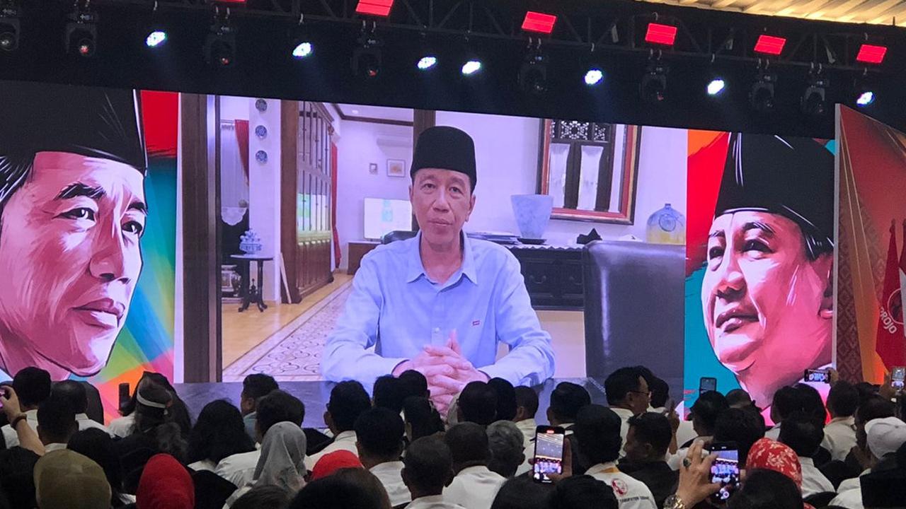 Rekaman video Jokowi yang ditayangkan pada Kongres ke-III Relawan Projo.