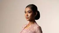 9 Model Kebaya Baju Kurung Terbaru, Tetap Tradisional tapi Tak Ketinggalan Zaman