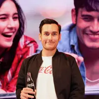 "Rasanya ingin telepon bapak bilang 'I love you' setelah nonton film ini," ujar pemilik nama lengkap Putra Arifin Scheunemann. (Foto: Nurwahyunan/Bintang.com)