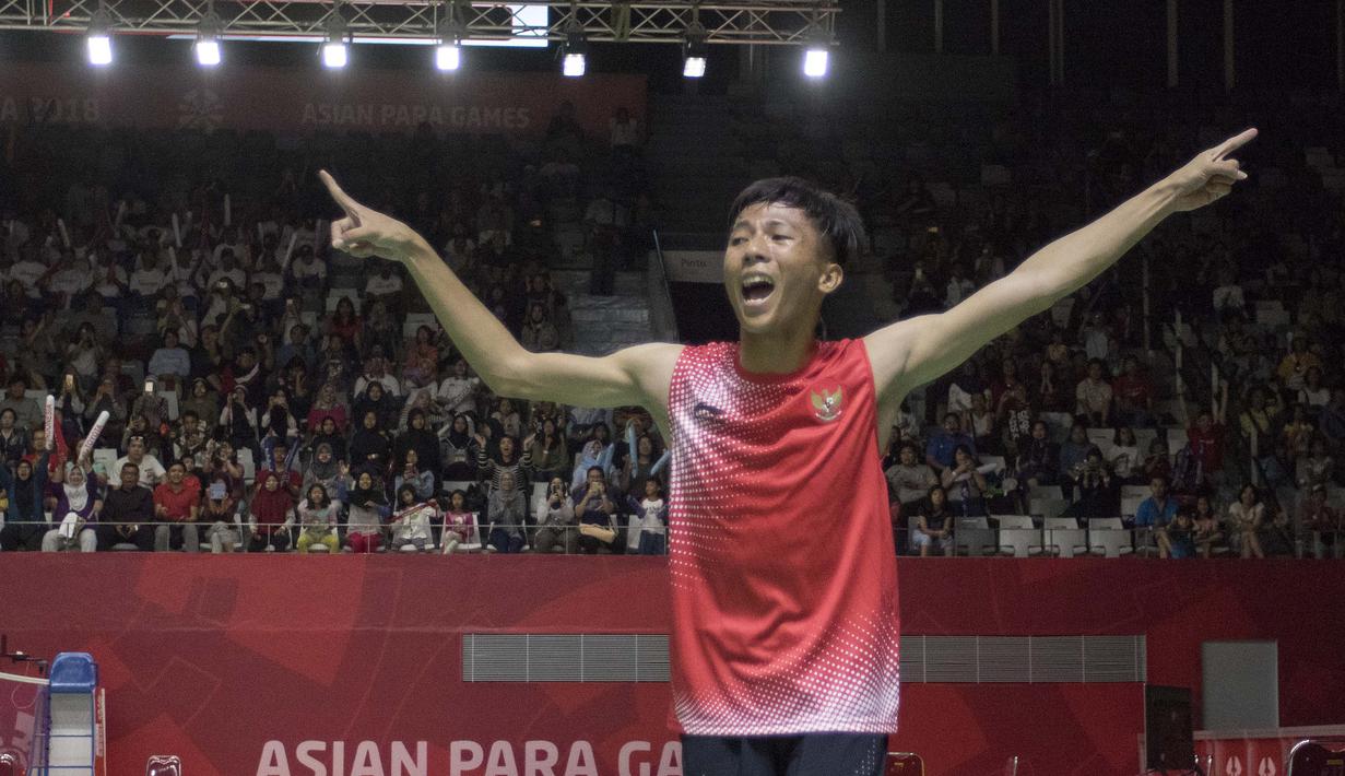 Ekspresi Deva Anrimusthi atlet bulutangkis Indonesia di Asian Paragames 2018  di Istora Senayan, Minggu (7/10/2018).  (Bola.com/Peksi Cahyo)