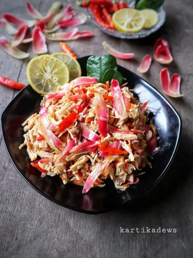 Sepiring ayam suwir