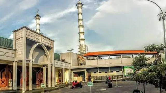 Masjid Agung Lamongan