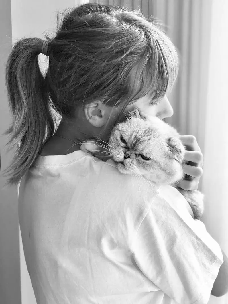 Taylor Swift dan kucing peliharaannya