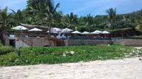 Rua Beach resort Sumba, resmi di buka Bupati Sumba Barat, Agustinus Niga Dapawole, di desa Rua, kecamatan Wanokaka, Kamis (26/4). Pembukaan ditandai dengan penandatanganan prasasti, pengguntingan pita dan pemotongan tumpeng.
