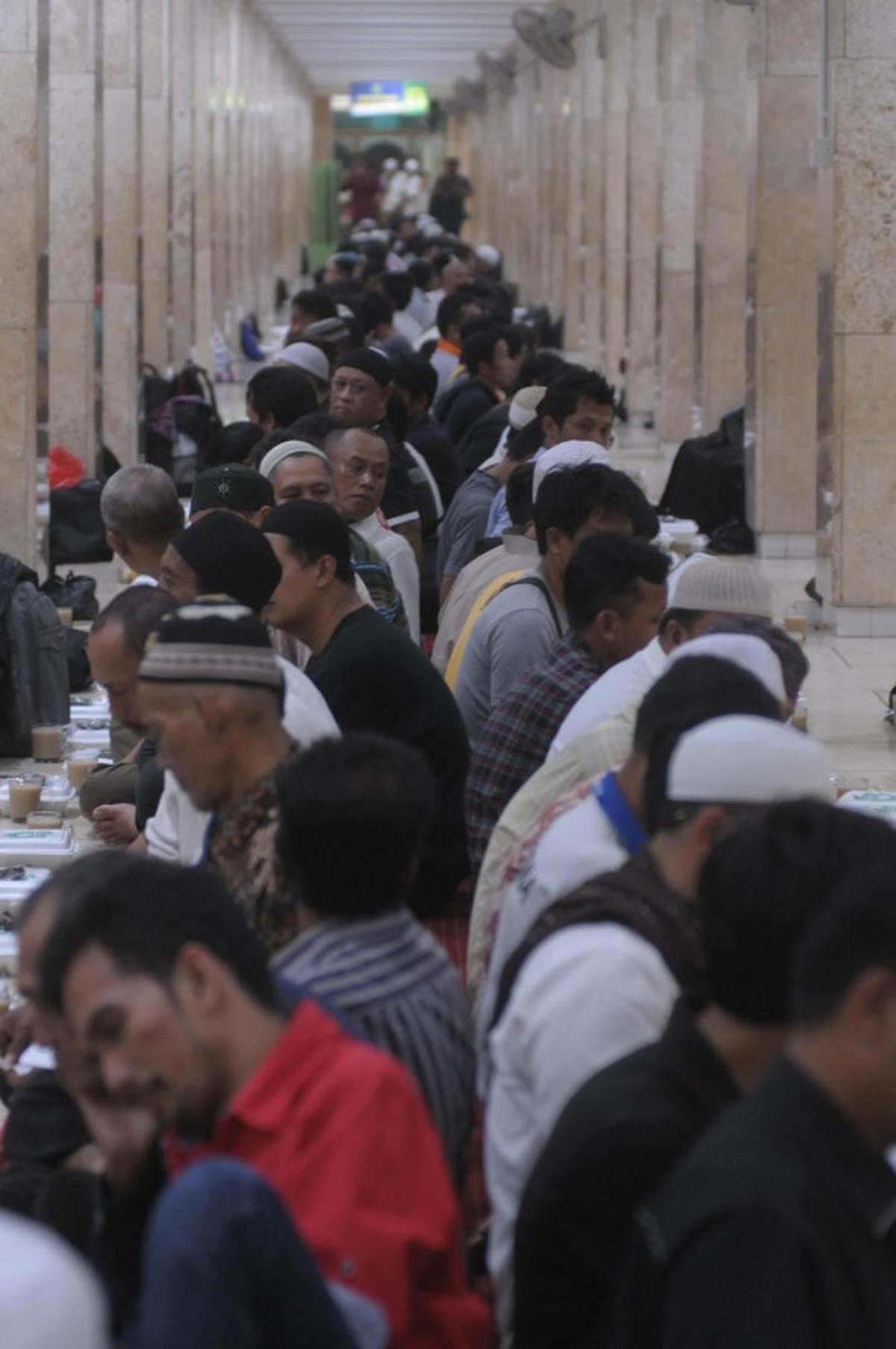 Buka puasa bersama di Masjid Istiqlal
