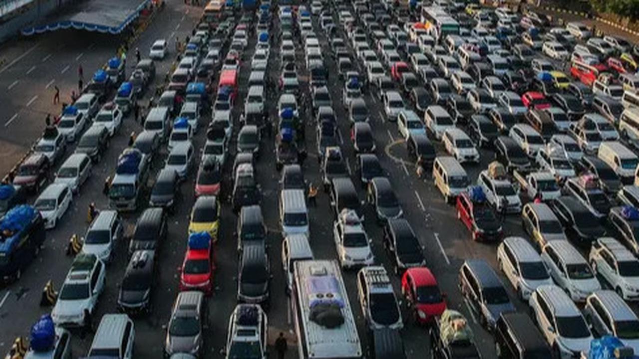 VIDEO: Jenderal Polri Cek Jalur Persiapan One Way Mudik Lebaran di Tol Trans Jawa, Ada Temuan Apa?