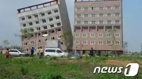 Miring 30 Derajat, Apartemen di Seoul Mirip Menara Pisa