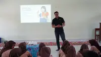 PT BRI Multifinance Indonesia (BRI Finance) ikut ambil bagian secara aktif turut serta meningkatkan kualitas pendidikan, salah satunya melalui program literasi bagi pelajar untuk mendorong inklusi keuangan.