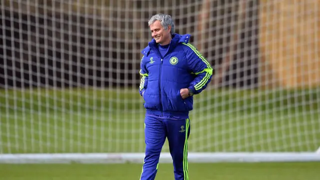Pelatih Chelsea Jose Mourinho