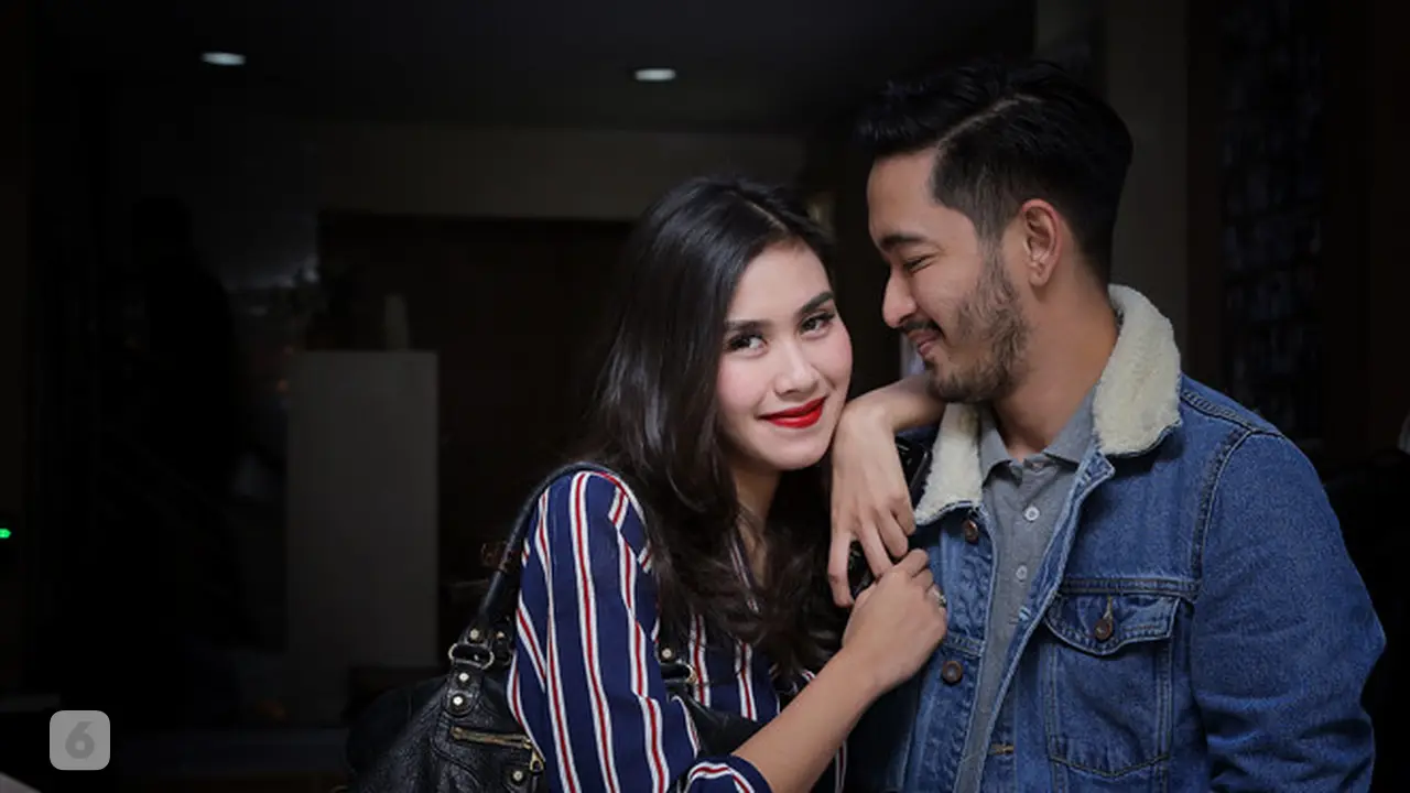 [Bintang] Syahnaz Shadiqa dan Jeje Govinda
