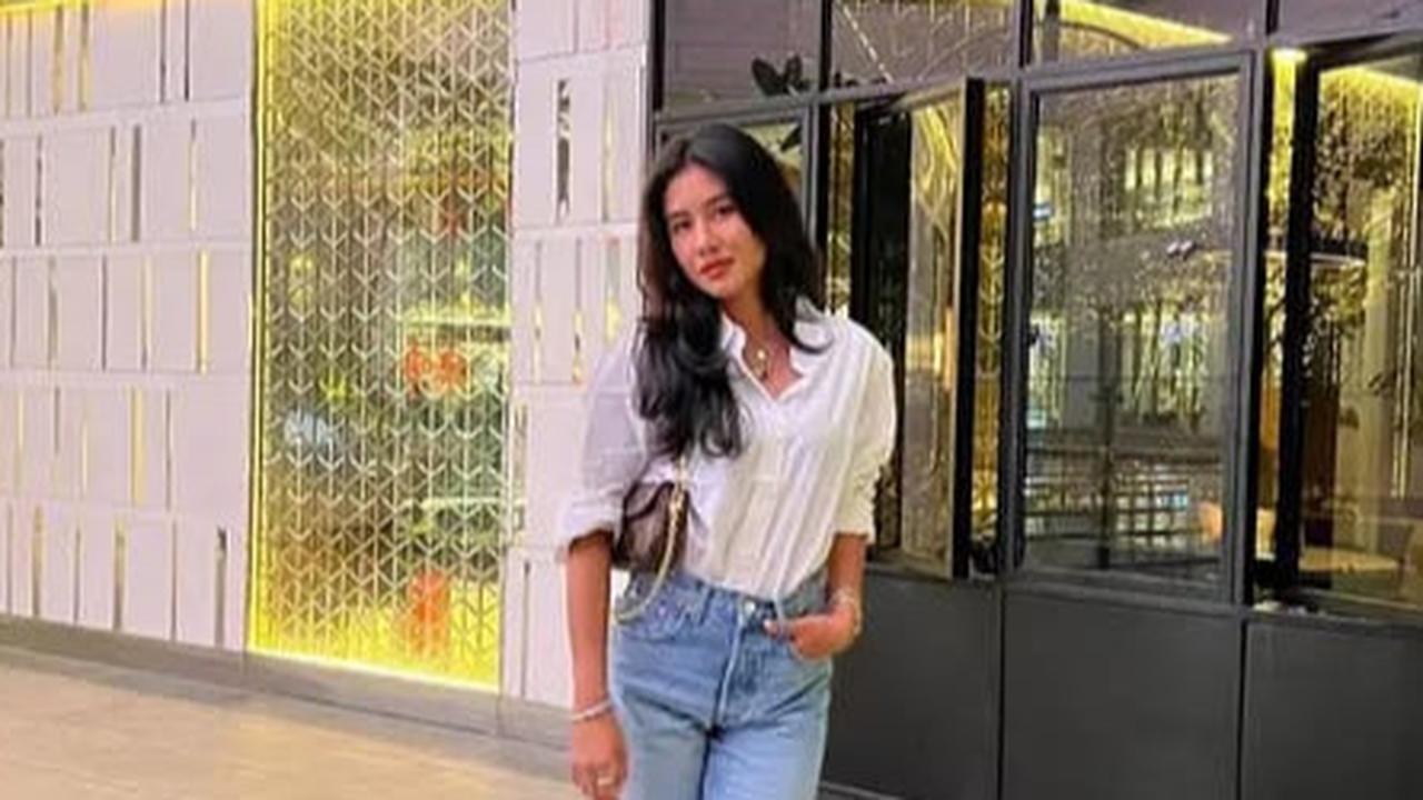 Shenina Cinnamon Tampil Stylish Padukan Gaya Kasual dan Vintage, Outfit Tak Pernah Gagal