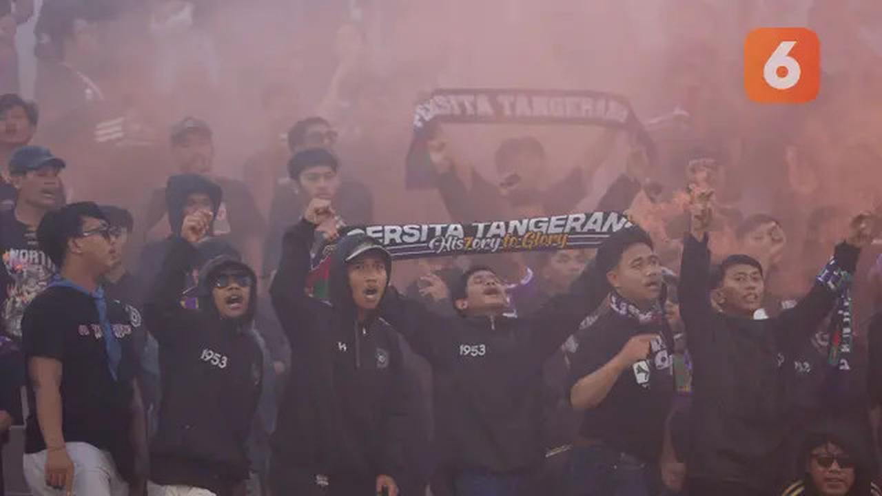 Adem! Suporter Persita Awaydays JIS, Berbagi Tribune dengan The Jakmania dalam Laga Persija Vs Persita di BRI Super League