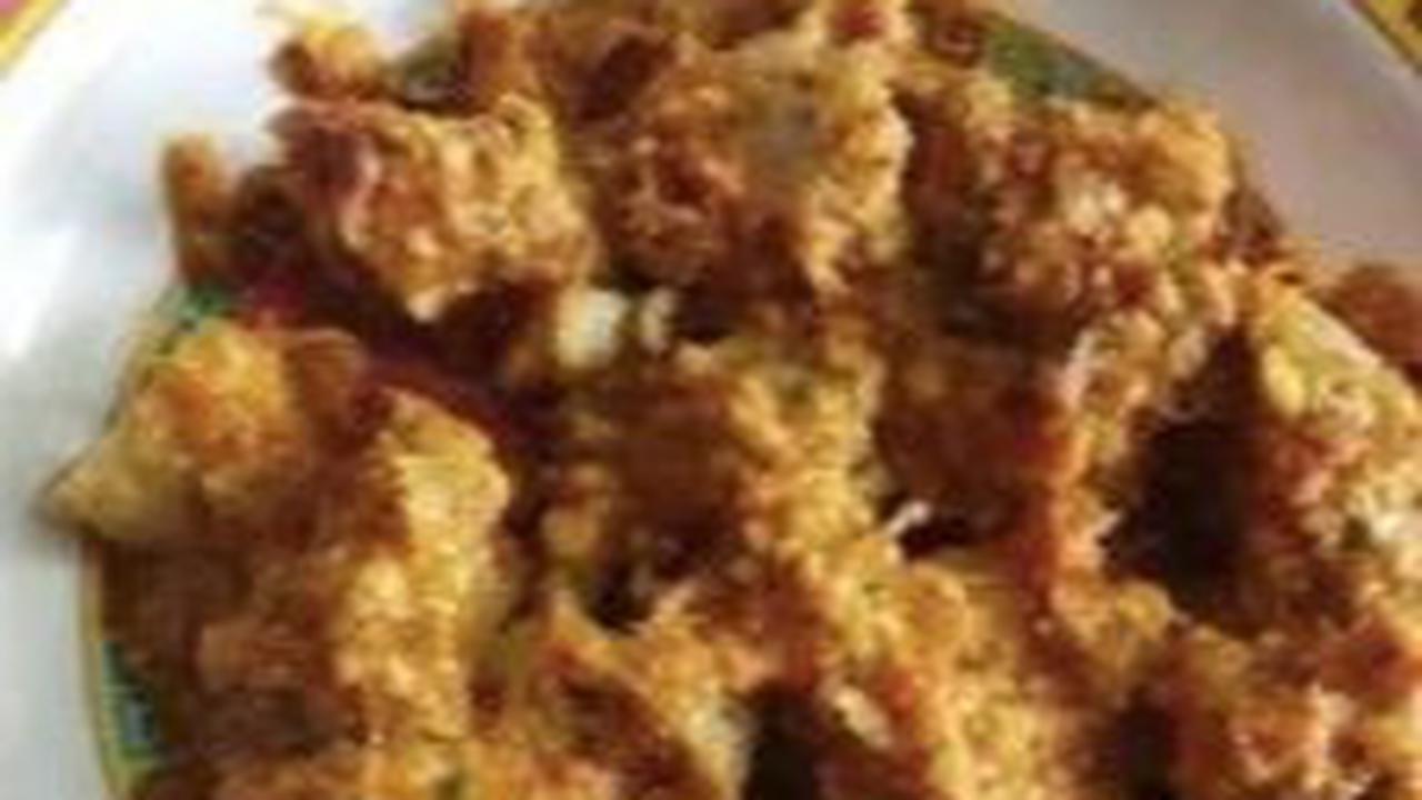 2. Pentol Kornet Ayam Sirat Bumbu Pecel<br>