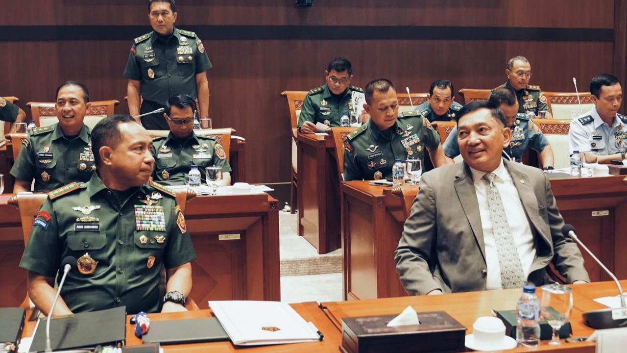 Menhan: Seribu Kawan Terlalu Sedikit dan Satu Musuh Terlalu Banyak