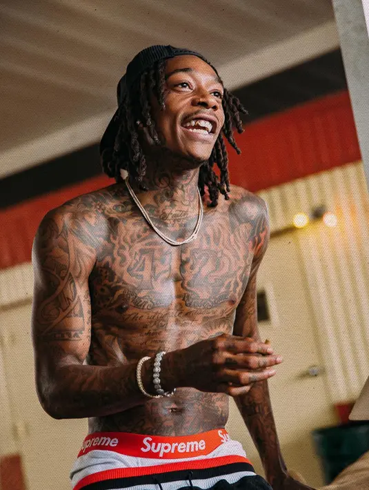 Banyak netizen yang mempertanyakan megapa Khalifa atau Amber Rose tak mengantarnya ke sekolah. (instagram/wizkhalifa)