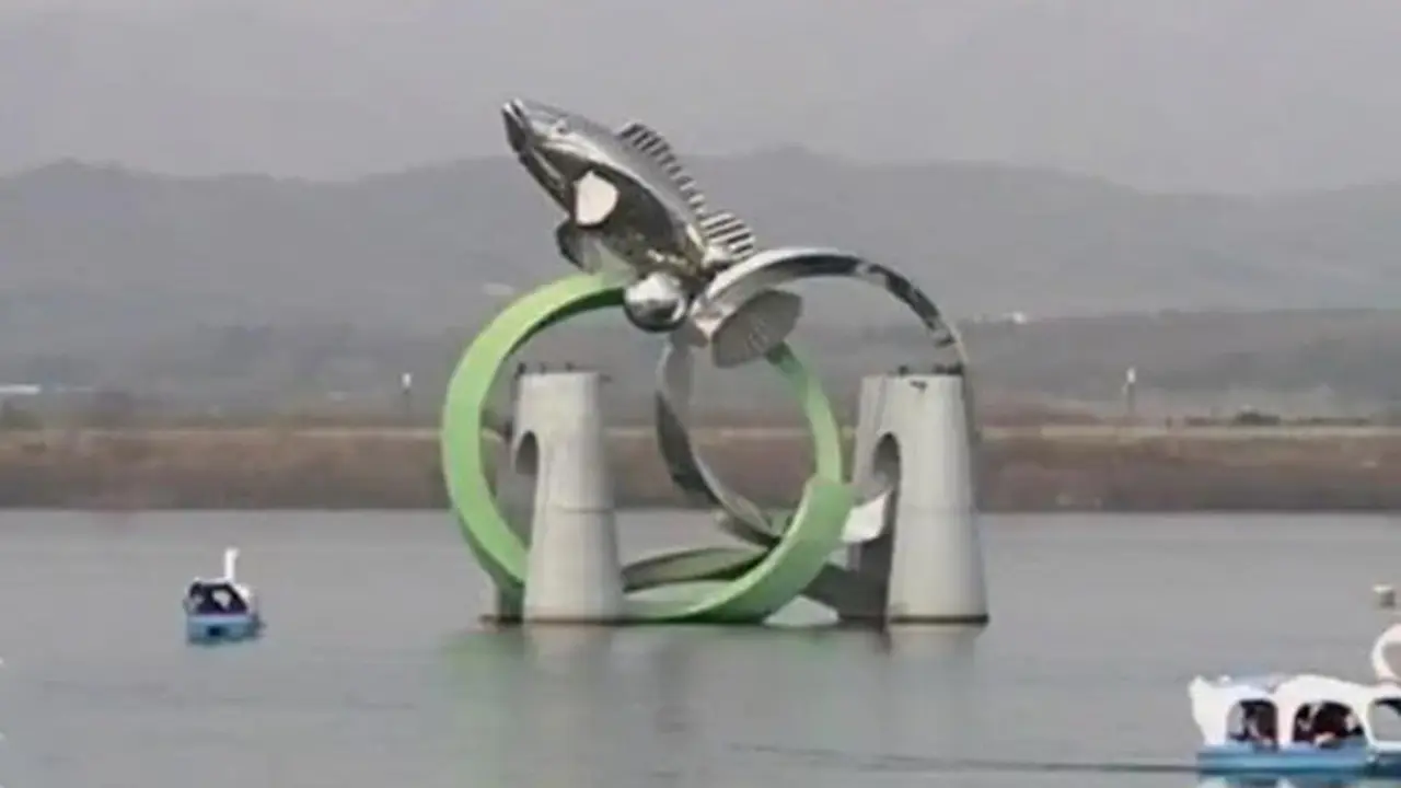 Kota Jinhae di Korea Selatan