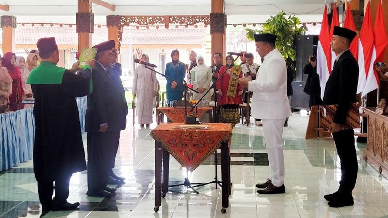 Bupati Situbondo Lakukan Mutasi Pejabat Eselon II, Bentuk Tim Impian untuk Percepat Program Prioritas