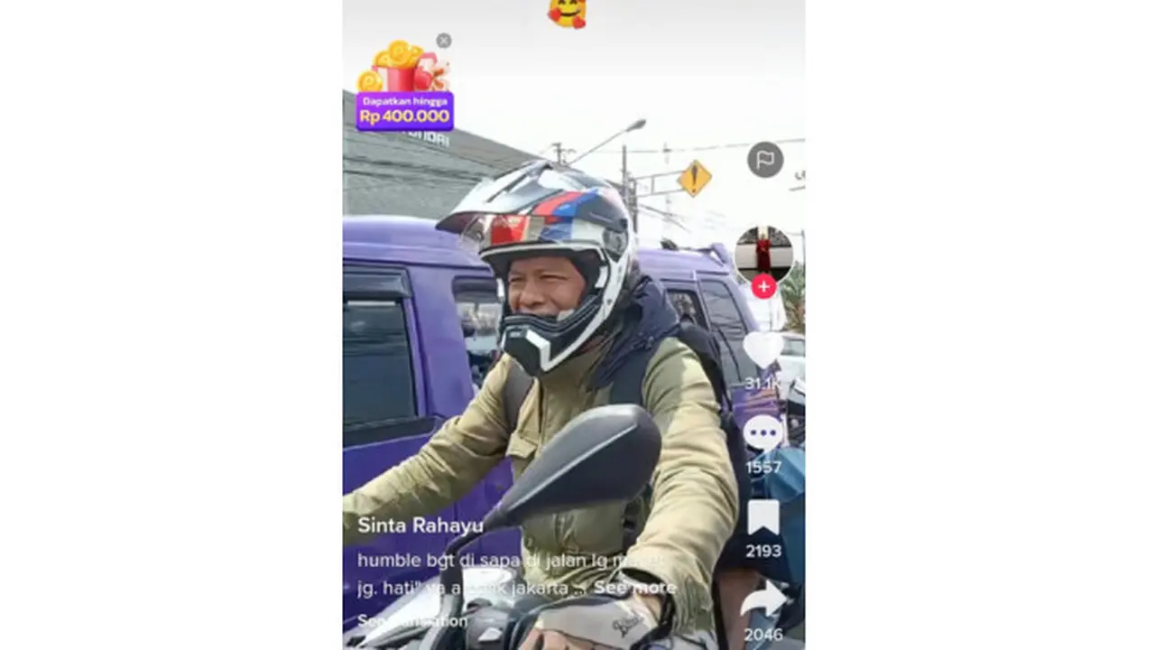 Ariel Noah Pulang Mudik Pakai Motor BMW