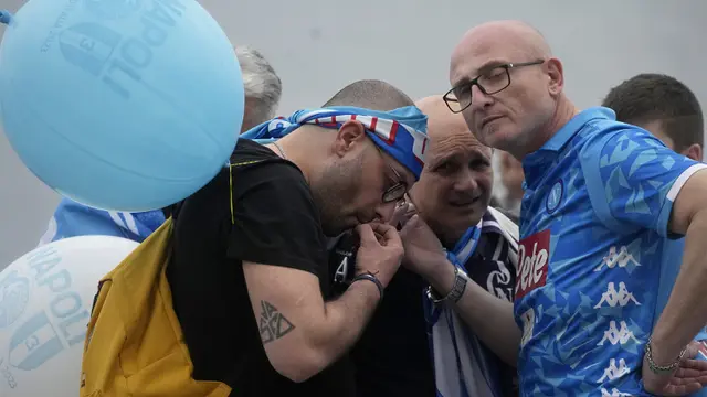 Foto: Ketika Fans Napoli Harus Bersabar dalam Meraih Gelar Scudetto
